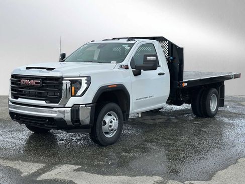 New 2026 GMC Sierra 3500 Pro w/ Convenience Package AWD/4WD image 7
