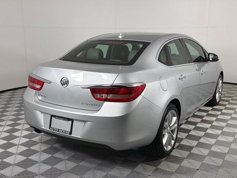 Used 2013 Buick Verano FWD image 4