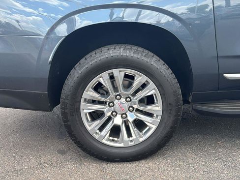 Used 2021 GMC Yukon XL Denali AWD/4WD image 10