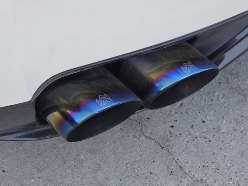 Used 2016 Nissan GT-R Premium AWD/4WD image 35