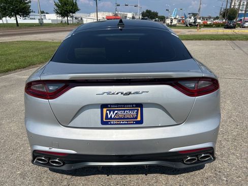Used 2018 Kia Stinger Base image 5