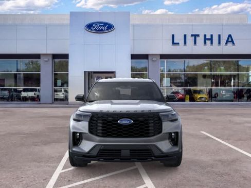 New 2026 Ford Explorer ST-Line w/ ST-Line Street Pack RWD image 6
