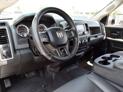 Used 2017 RAM 3500 Tradesman RWD image 13