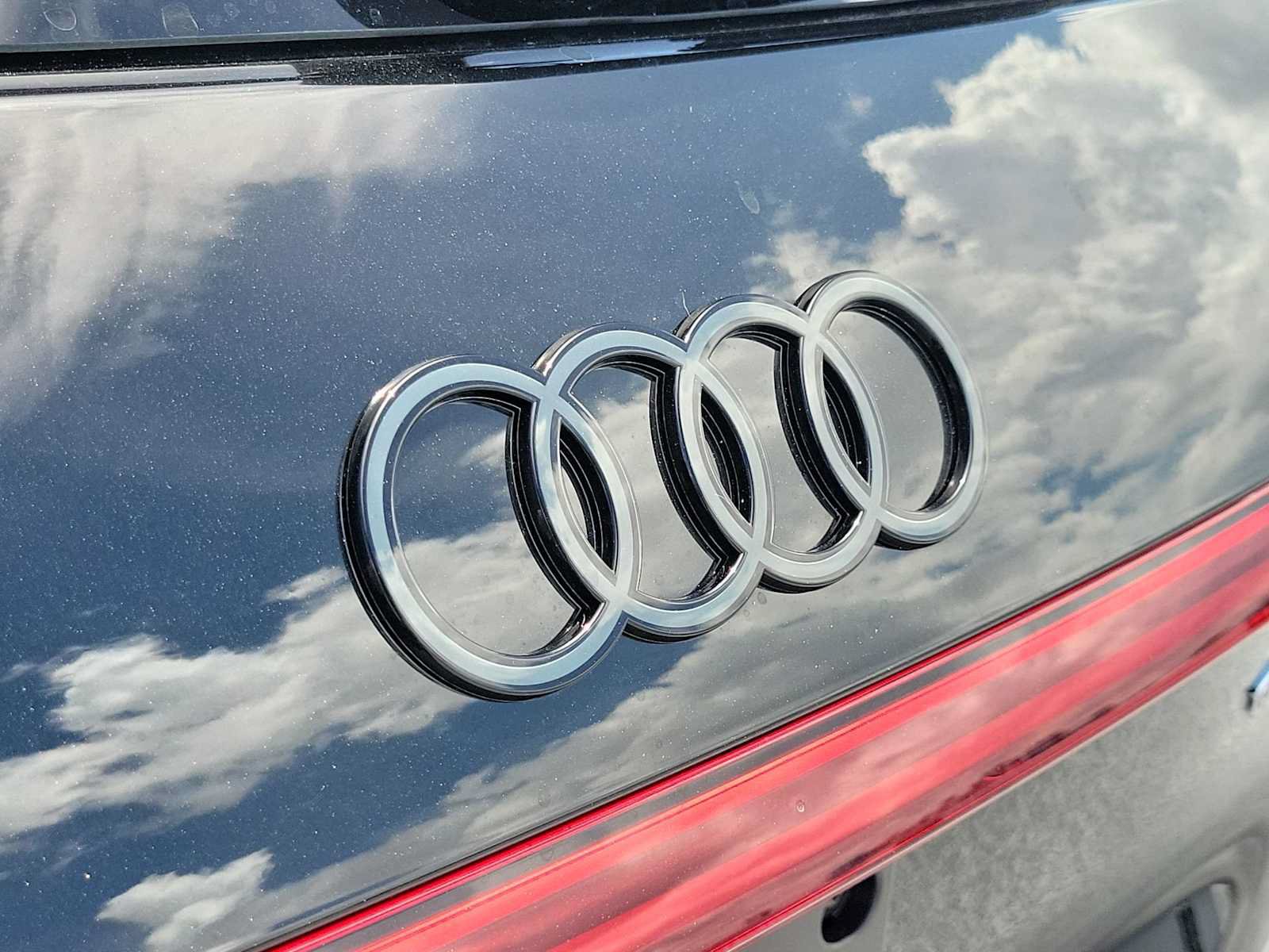 New 2026 Audi Q5 2.0T AWD/4WD image 10