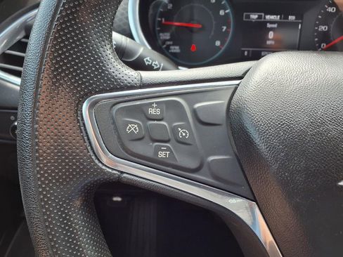 Used 2020 Chevrolet Malibu LT FWD image 18