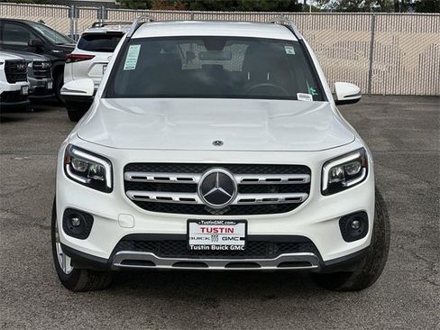 Used 2023 Mercedes-Benz GLB 250 image 2