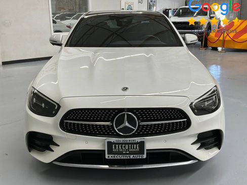 Used 2021 Mercedes-Benz E 350 Sedan image 2