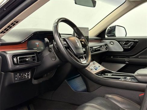 Used 2022 Lincoln Aviator Grand Touring w/ Equipment Group 301A image 16