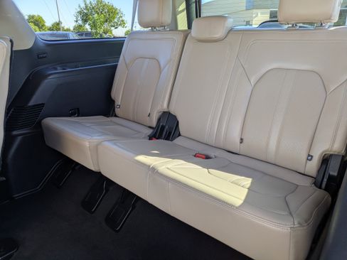 Used 2024 Ford Expedition Max Limited image 16