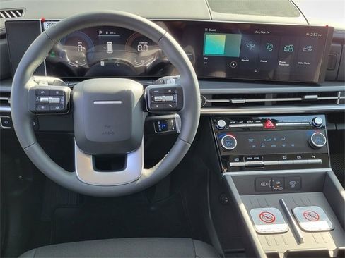 New 2026 Hyundai Santa Fe SE image 4