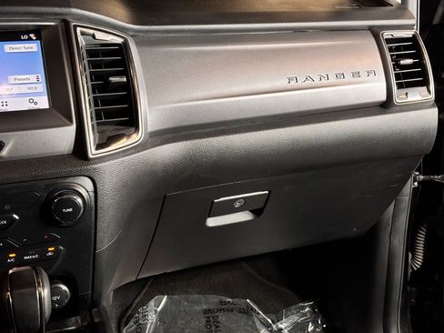 Used 2019 Ford Ranger XLT w/ Equipment Group 302A Luxury AWD/4WD image 9