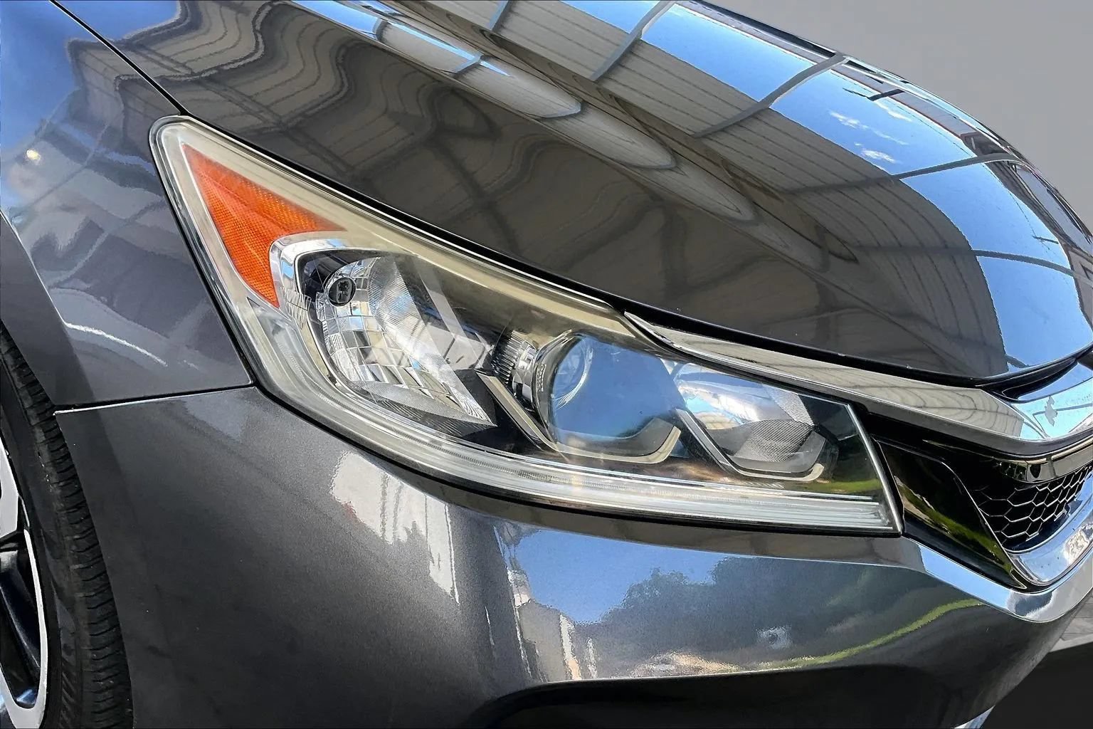 Used 2017 Honda Accord Sport image 28