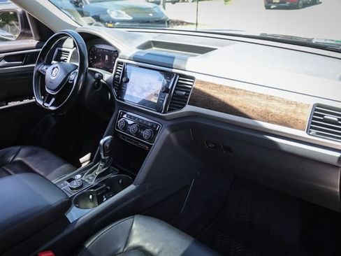 Used 2018 Volkswagen Atlas SEL Premium AWD/4WD image 41