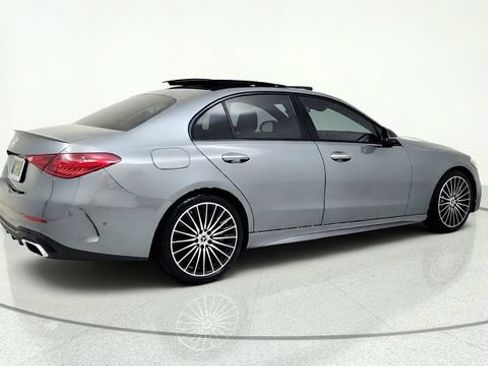 Used 2024 Mercedes-Benz C 300 Sedan image 9