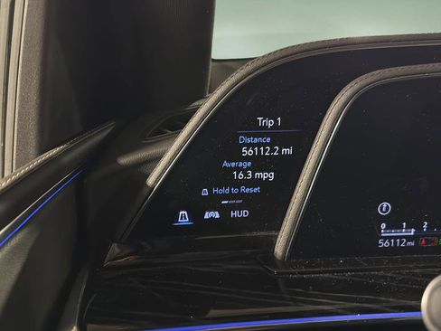 Used 2023 Cadillac Escalade Sport w/ LPO, ONYX Package image 16