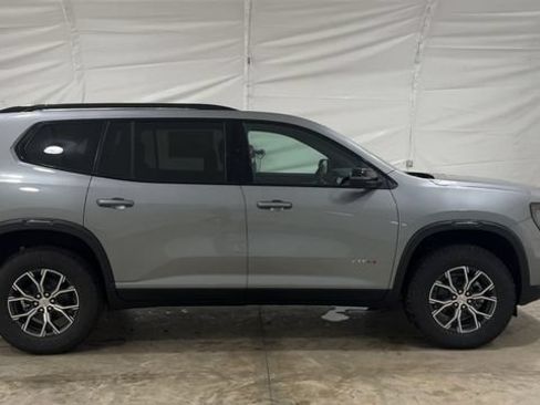 New 2026 GMC Acadia AT4 w/ Luxury Package AWD/4WD image 5