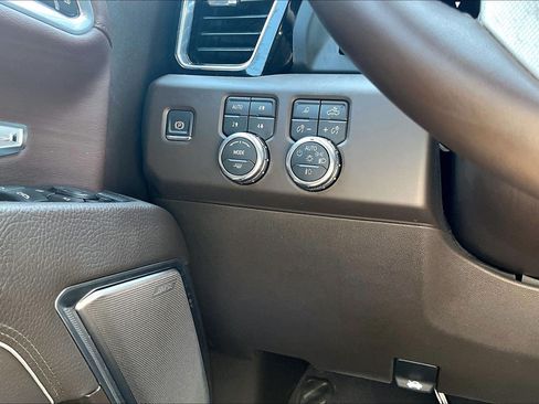 Used 2026 GMC Sierra 1500 Denali w/ Technology Package AWD/4WD image 37