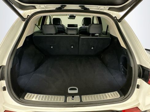 Used 2025 Genesis GV70 2.5T AWD/4WD image 30
