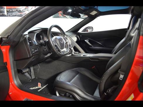 Used 2019 Chevrolet Corvette Grand Sport RWD image 10