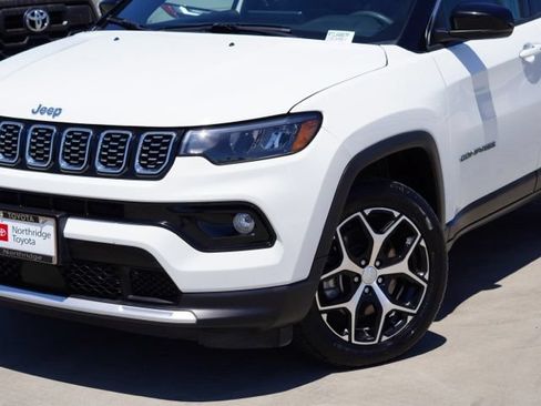 Used 2024 Jeep Compass Limited AWD/4WD image 6