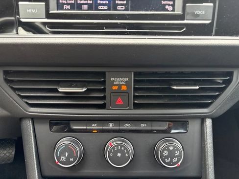 Used 2024 Volkswagen Jetta S FWD image 17