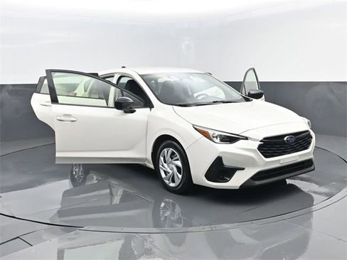 Used 2024 Subaru Impreza 2.0i image 25