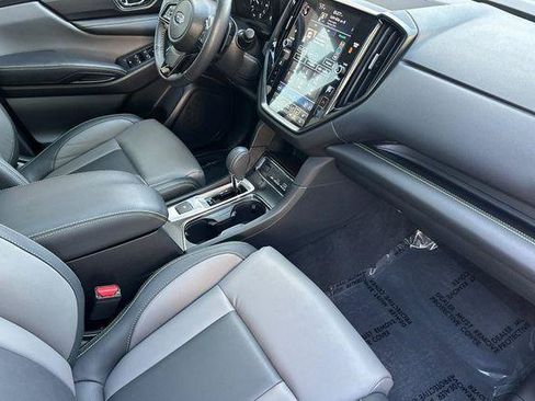Used 2023 Subaru Ascent Onyx Edition AWD/4WD image 18