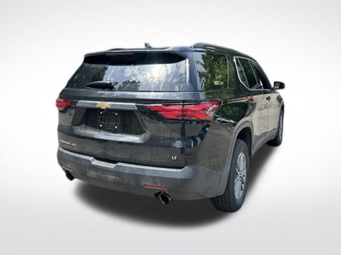 Used 2023 Chevrolet Traverse LT w/ LPO, Floor Liner Package AWD/4WD image 6