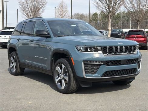 New 2026 Jeep Grand Cherokee Limited image 14