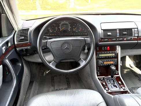 Used 1998 Mercedes-Benz S 500 Sedan image 9
