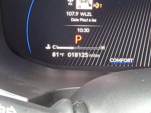 Certified 2025 Acura MDX SH-AWD image 22