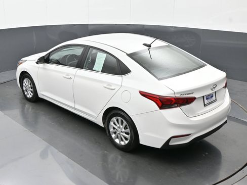 Used 2022 Hyundai Accent SEL FWD image 29