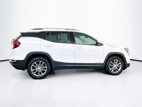 Used 2022 GMC Terrain SLT AWD/4WD image 10