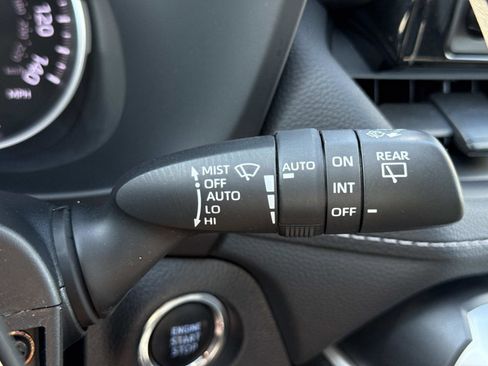 Used 2022 Toyota RAV4 XLE image 11