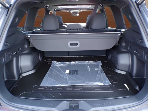 Certified 2025 Subaru Forester Premium image 12