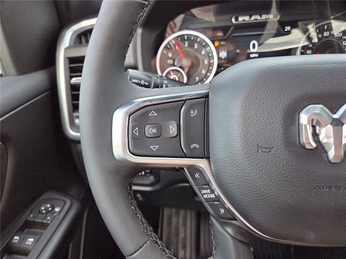 New 2026 RAM 1500 Big Horn AWD/4WD image 29