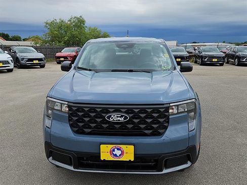 Used 2025 Ford Maverick XLT FWD image 8