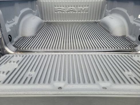 Certified 2023 RAM 1500 Big Horn AWD/4WD image 26