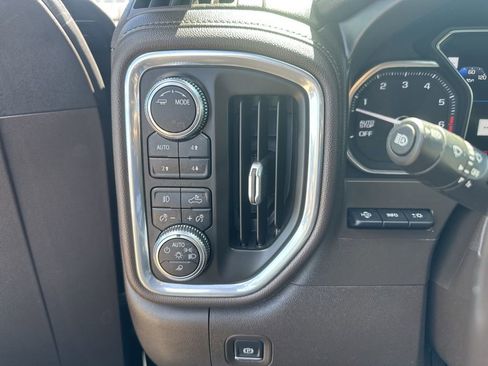 Used 2021 GMC Sierra 1500 Denali w/ Denali Ultimate Package image 11
