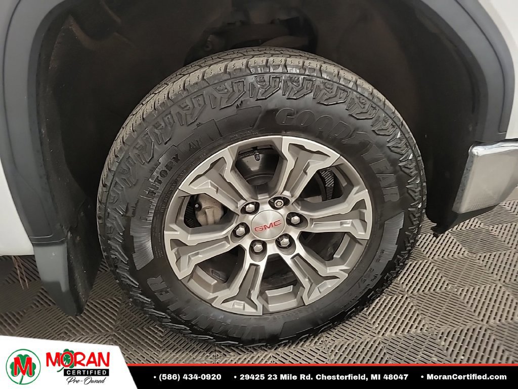 Used 2019 GMC Sierra 1500 SLE w/ X31 Off-Road Package AWD/4WD image 9