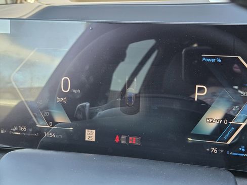 New 2026 BMW X5 xDrive50e image 18