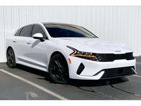 Used 2022 Kia K5 EX w/ EX Premium Package image 2