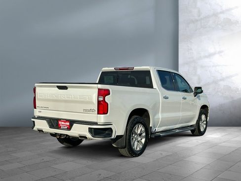 Used 2022 Chevrolet Silverado 1500 High Country w/ Z71 Off-Road Package image 12