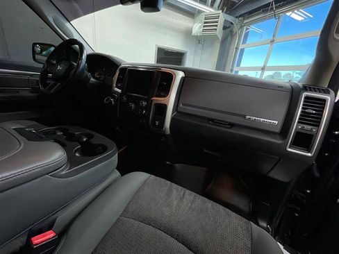 Used 2018 RAM 1500 Big Horn image 26