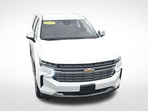 Used 2023 Chevrolet Suburban Premier image 25