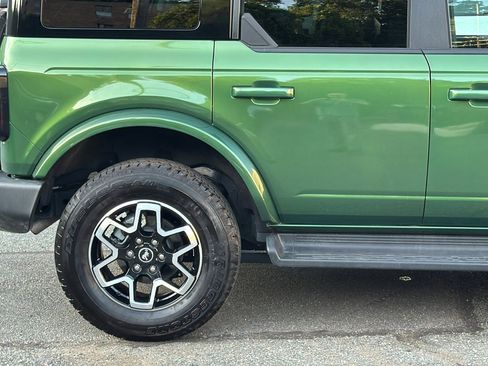 Used 2025 Ford Bronco Outer Banks AWD/4WD image 6