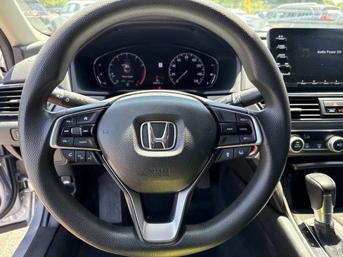 Used 2020 Honda Accord LX image 29
