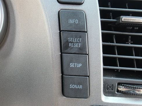 Used 2011 Toyota Sequoia Limited image 39