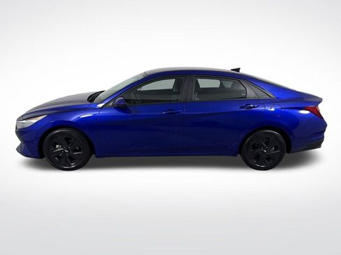 Certified 2023 Hyundai Elantra SEL FWD image 8