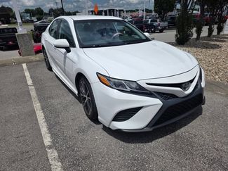 Used 2019 Toyota Camry SE FWD video 1